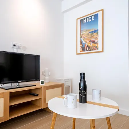 Apartament Magnifique T2, Parking, Face